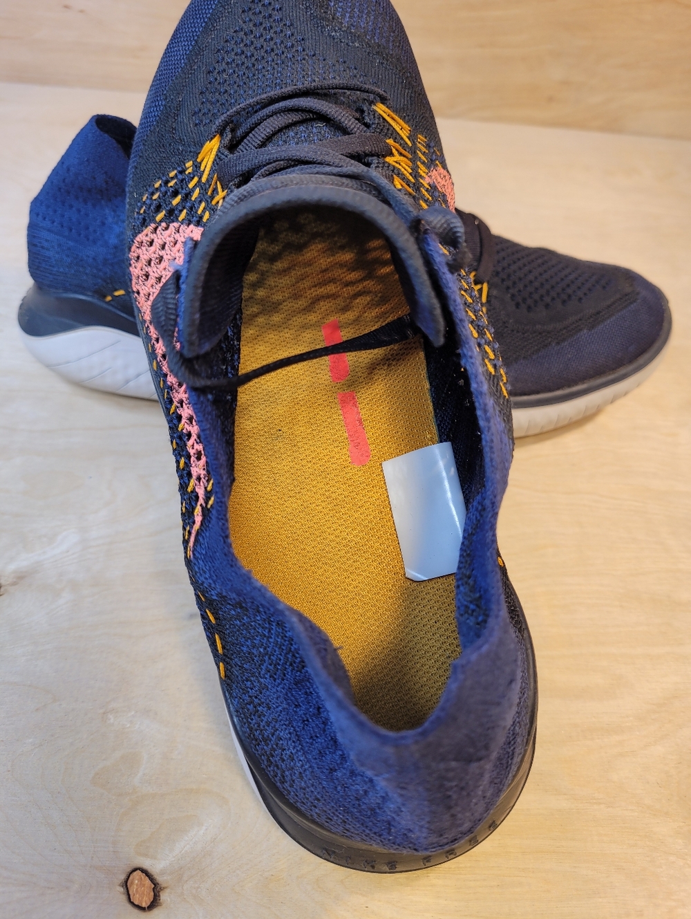 Nike Free RN Flyknit 2018 Athletic Running Lightweight Sneakers - Picture 10 of 10